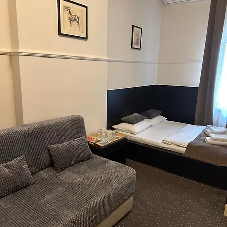 Top Central Rooms Belgrade