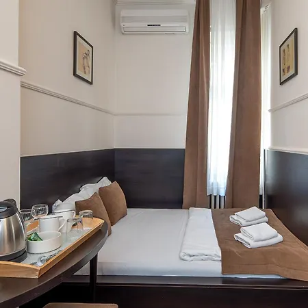 Top Central Rooms * Belgrade